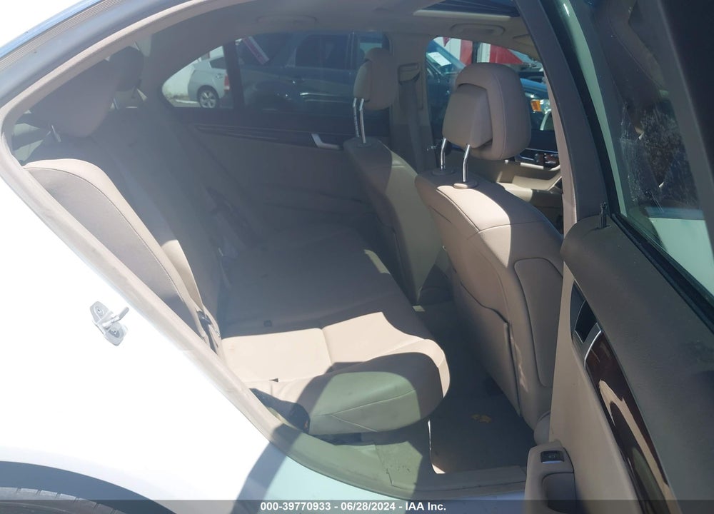 2014 MERCEDES-BENZ C 300 LUXURY 4MATIC/SPORT 4MATIC VIN: WDDGF8AB1EA948488