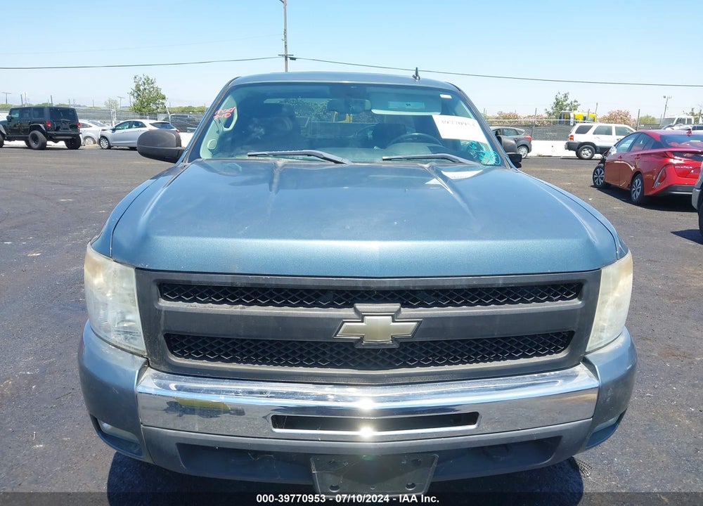 2011 CHEVROLET SILVERADO 1500 LT VIN: 1GCRKSE33BZ288787