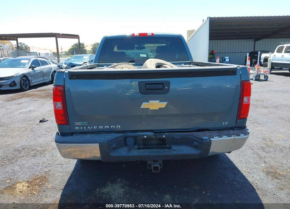 2011 CHEVROLET SILVERADO 1500 LT VIN: 1GCRKSE33BZ288787