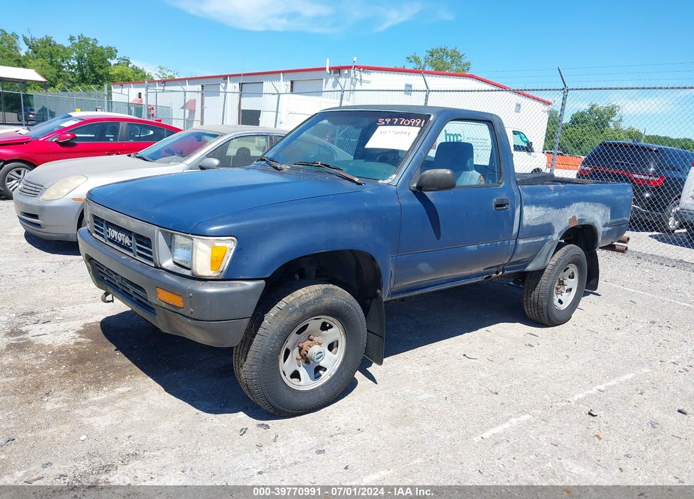 1990 TOYOTA PICKUP 1/2 TON SHT WHEELBASE DLX VIN: JT4RN01P5L7020888