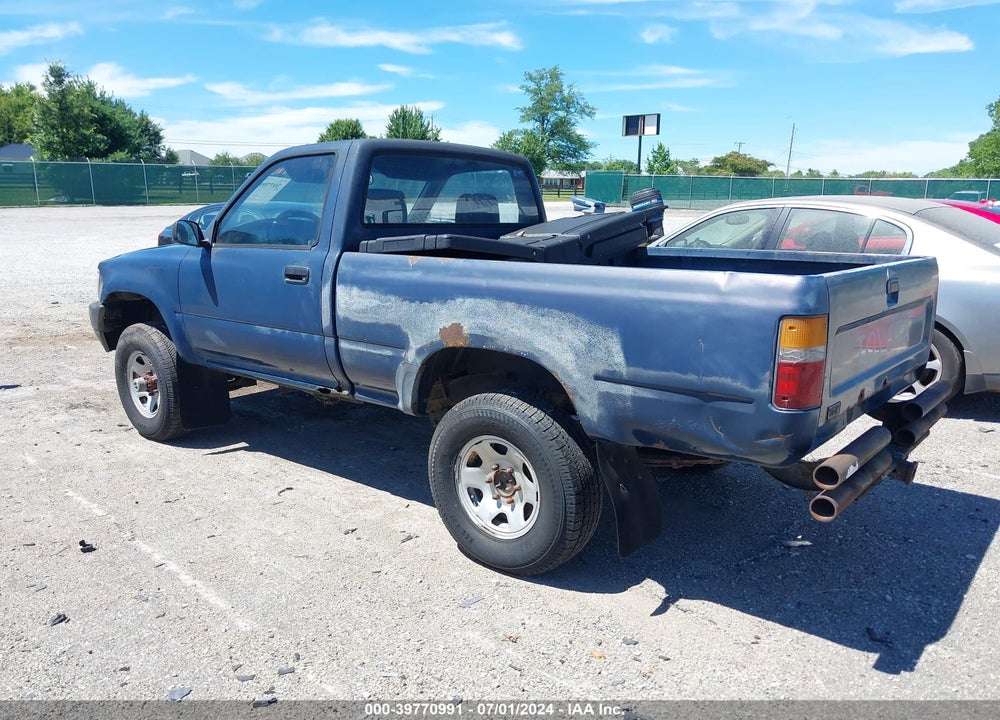 1990 TOYOTA PICKUP 1/2 TON SHT WHEELBASE DLX VIN: JT4RN01P5L7020888