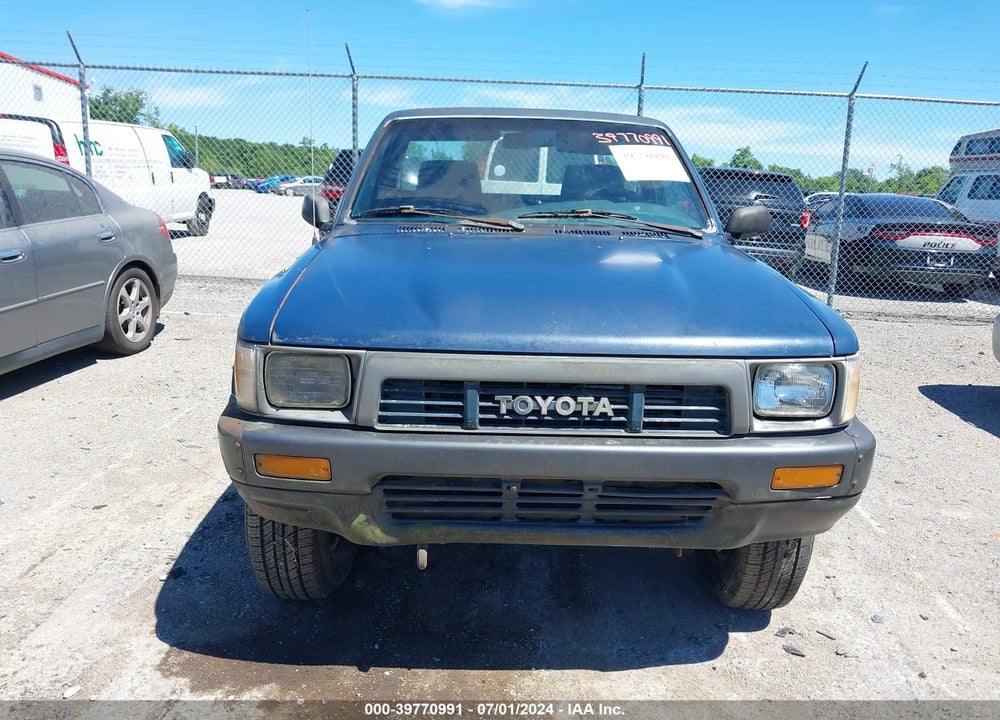 1990 TOYOTA PICKUP 1/2 TON SHT WHEELBASE DLX VIN: JT4RN01P5L7020888