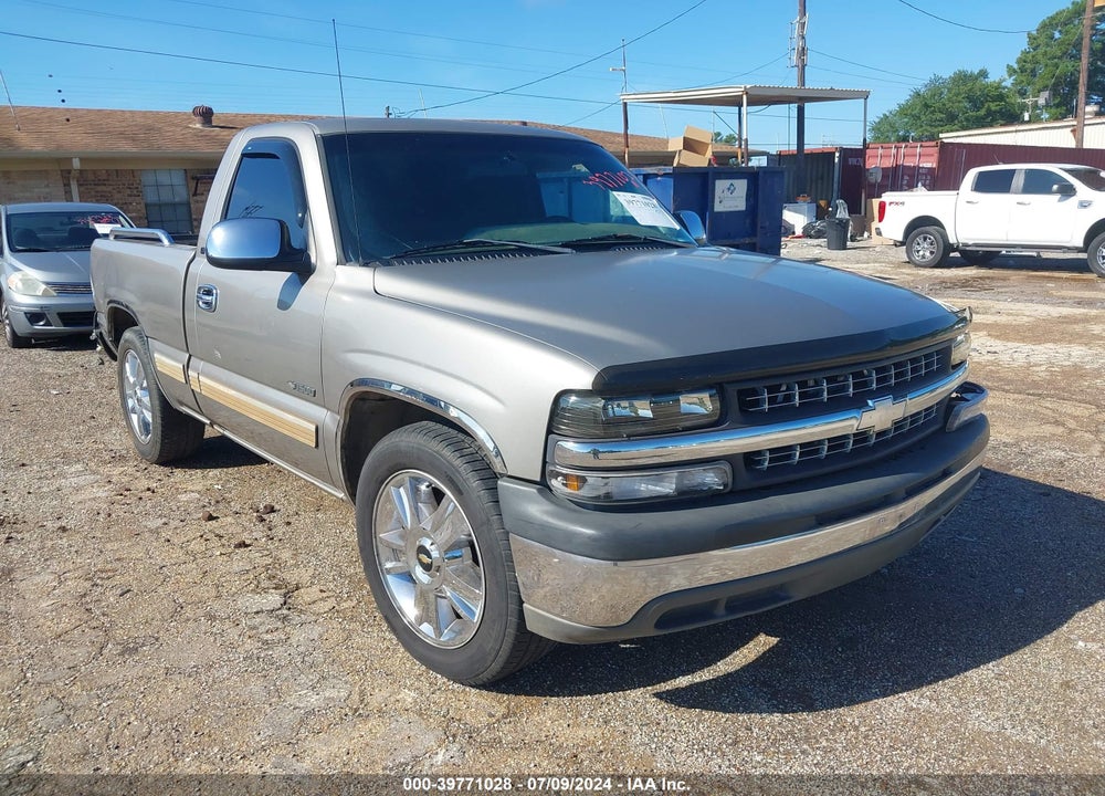 2002 CHEVROLET SILVERADO 1500 LS VIN: 1GCEC14T42Z275764