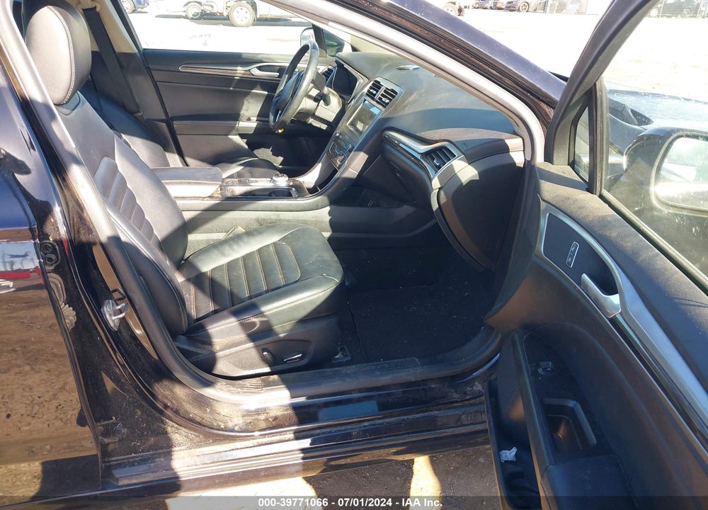 2020 FORD FUSION SEL VIN: 3FA6P0CDXLR154553