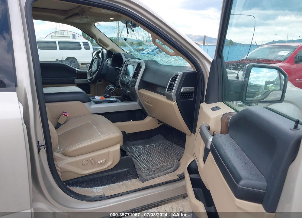 2017 FORD F-150 LARIAT VIN: 1FTEW1EG9HKC19653