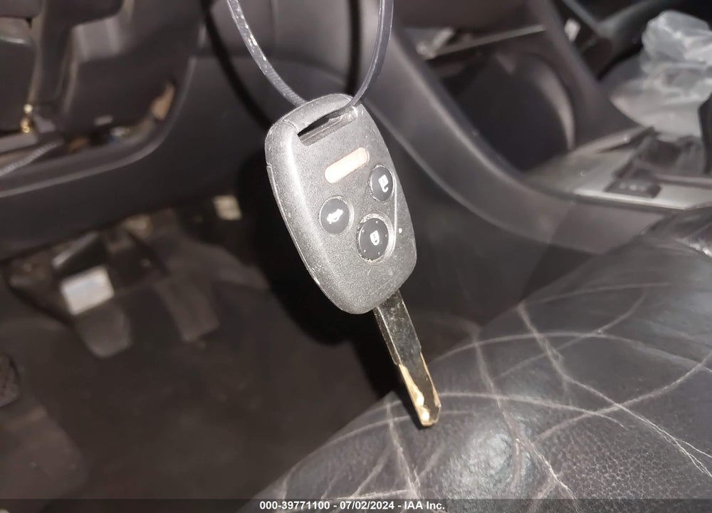 2005 HONDA ACCORD 2.4 EX VIN: 1HGCM55835A066641