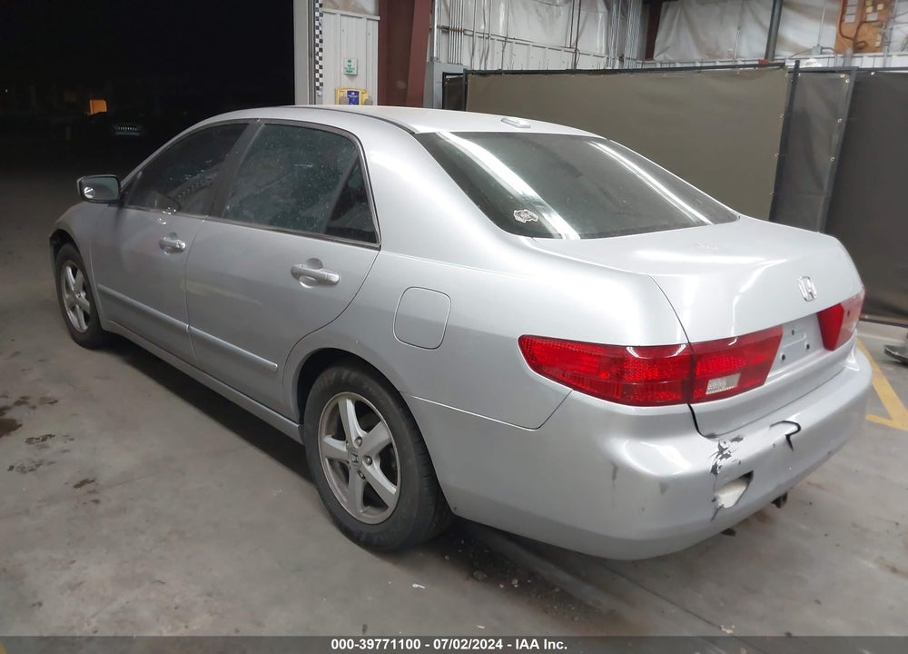 2005 HONDA ACCORD 2.4 EX VIN: 1HGCM55835A066641
