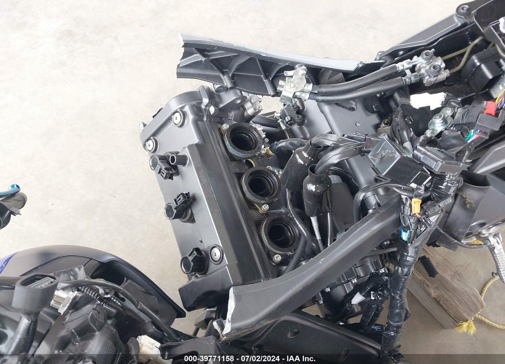 2022 YAMAHA MT09 VIN: JYARN71E7NA002983