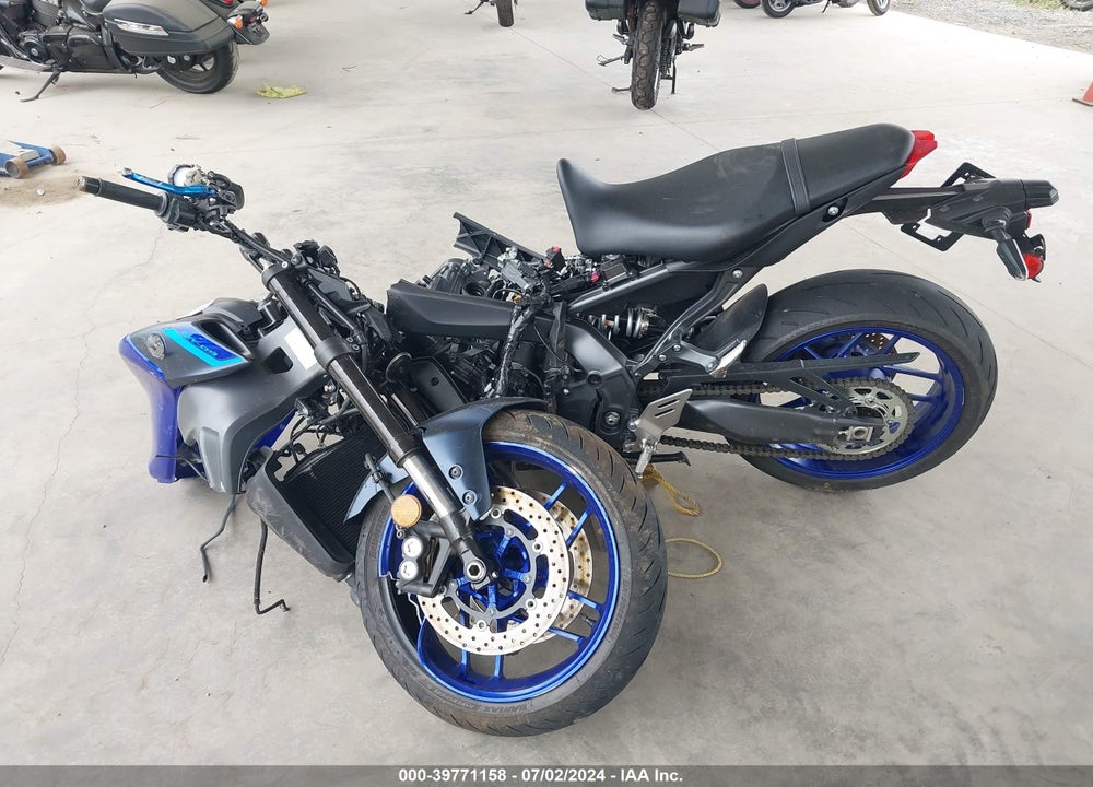 2022 YAMAHA MT09 VIN: JYARN71E7NA002983