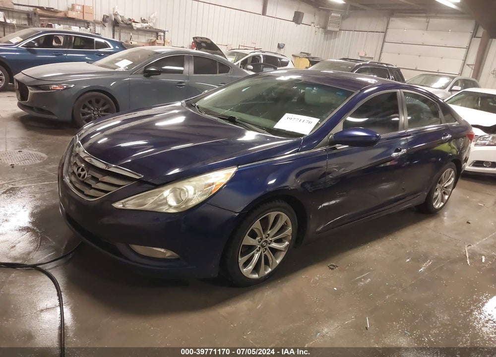 2012 HYUNDAI SONATA SE VIN: 5NPEC4AC5CH329197