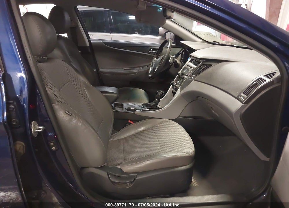 2012 HYUNDAI SONATA SE VIN: 5NPEC4AC5CH329197