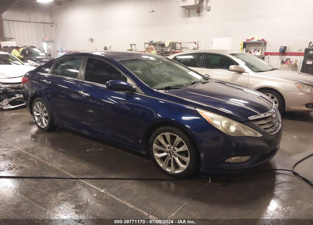 2012 HYUNDAI SONATA SE VIN: 5NPEC4AC5CH329197