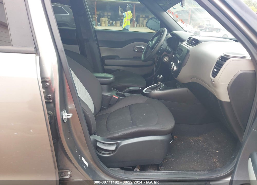 2016 KIA SOUL VIN: KNDJN2A26G7286830