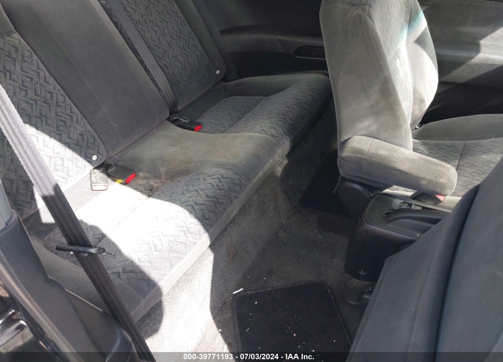 2002 HONDA CIVIC LX VIN: 1HGEM22592L041356