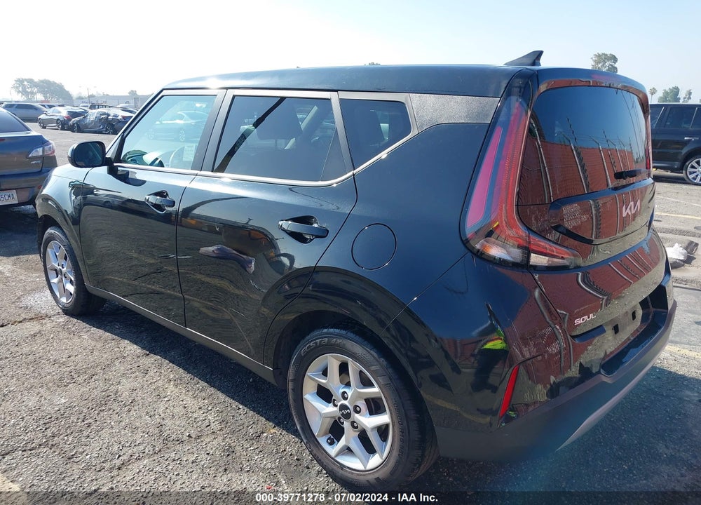 2023 KIA SOUL !/+/S VIN: KNDJ23AU8P7850574