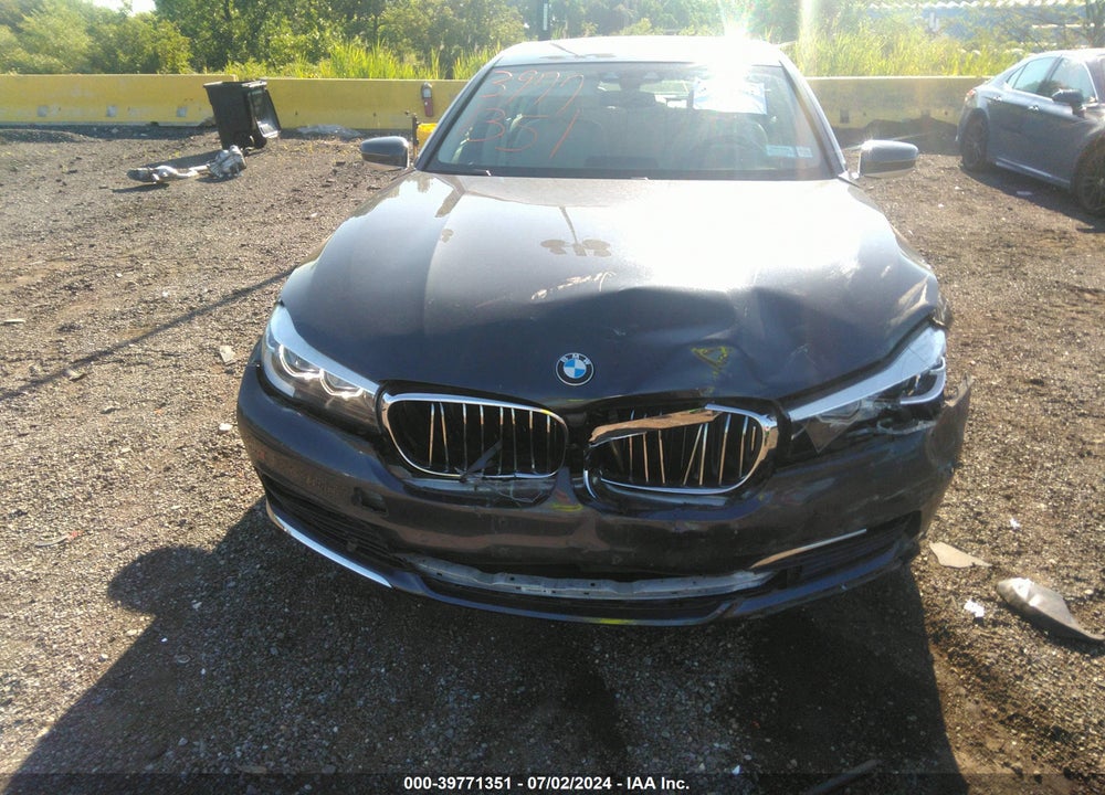 2016 BMW 740I VIN: WBA7E2C56GG547047