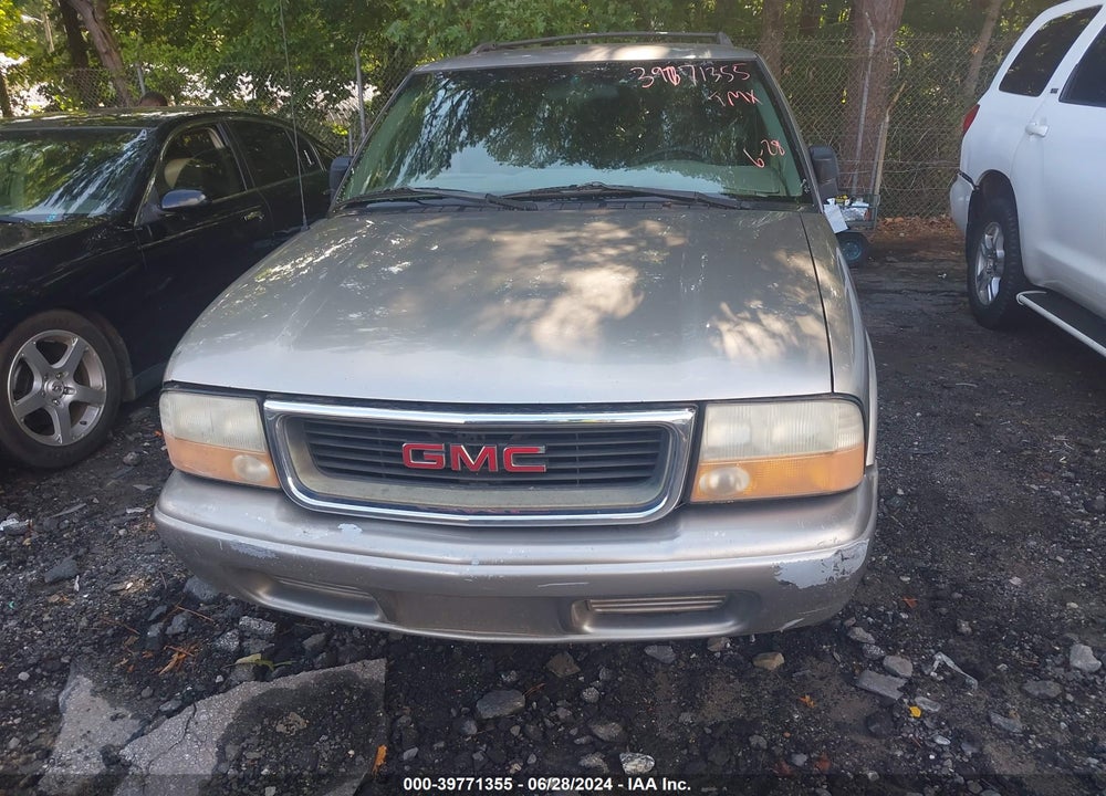2000 GMC JIMMY SLE VIN: 1GKCS13W2Y2262488