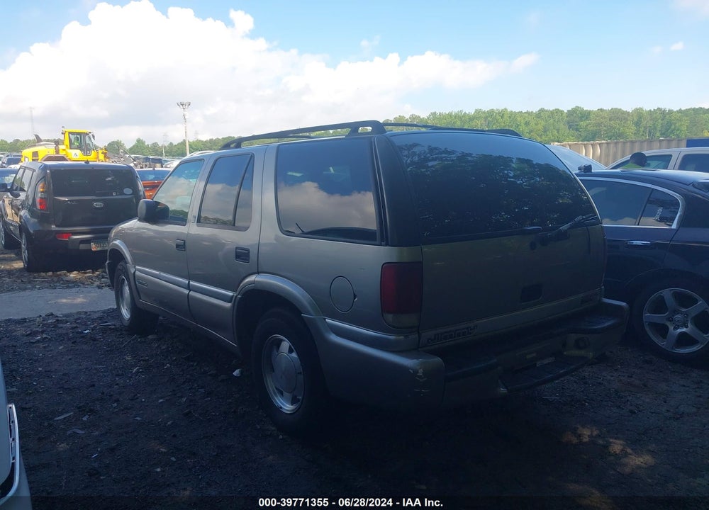 2000 GMC JIMMY SLE VIN: 1GKCS13W2Y2262488
