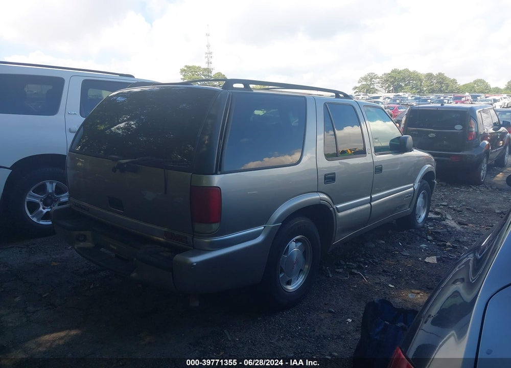 2000 GMC JIMMY SLE VIN: 1GKCS13W2Y2262488