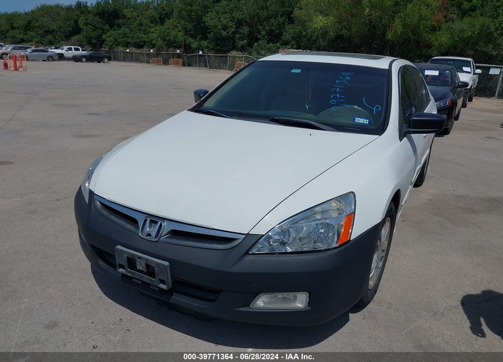 2006 HONDA ACCORD 2.4 EX VIN: JHMCM56826C009087