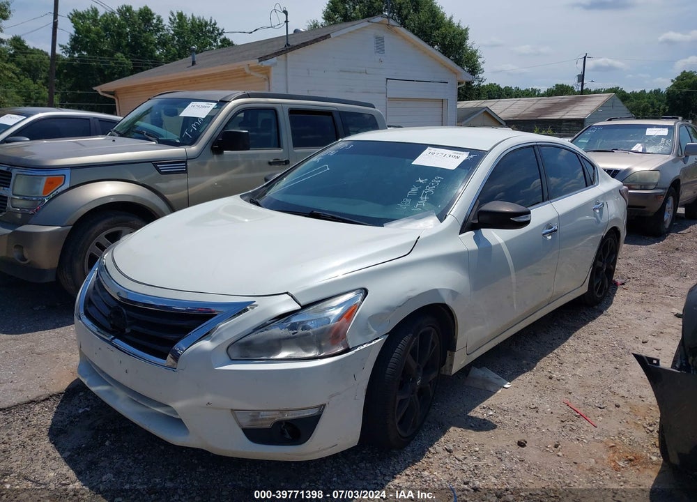 2015 NISSAN ALTIMA 2.5/2.5 S/2.5 SL/2.5 SV VIN: 1N4AL3AP6FN318389