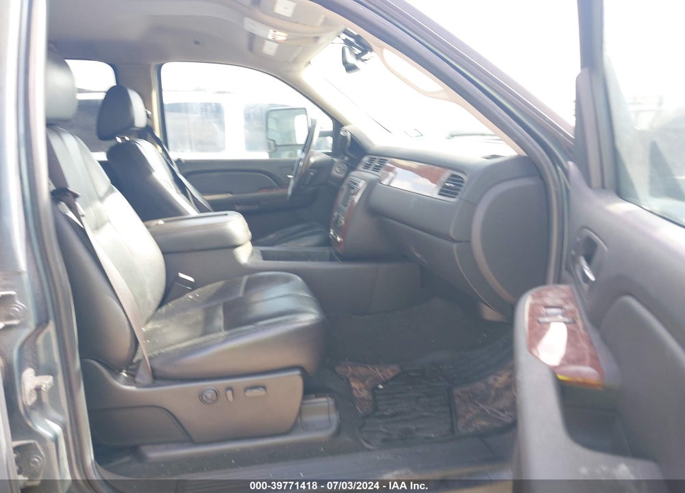 2008 CHEVROLET SILVERADO 1500 LTZ VIN: 2GCEK133181189964