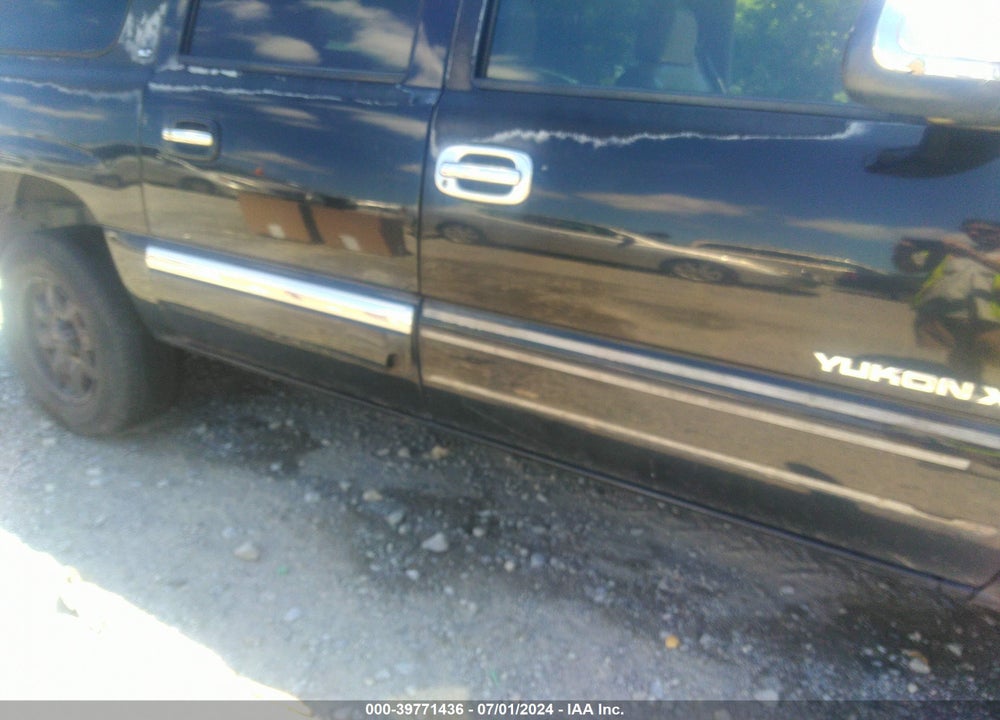 2002 GMC YUKON XL 1500 SLT VIN: 1GKFK16Z02J295294
