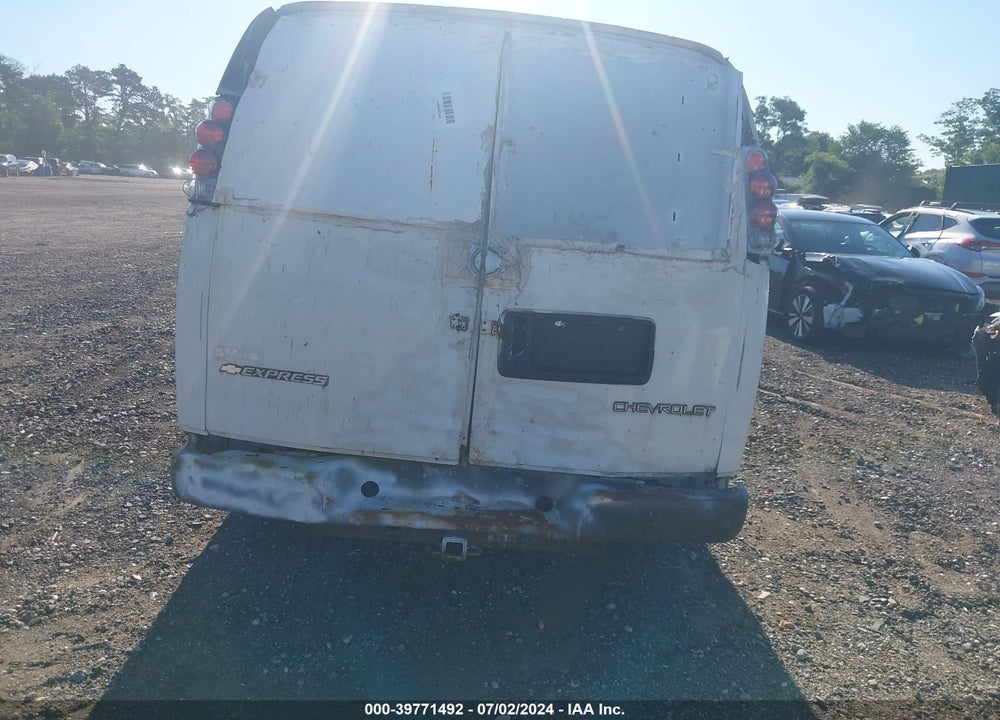 2006 CHEVROLET EXPRESS WORK VAN VIN: 1GCFG15X361182474