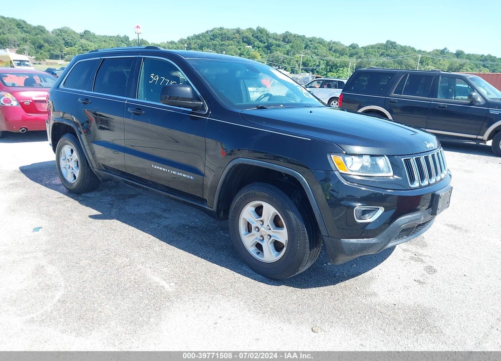 2015 JEEP GRAND CHEROKEE LAREDO VIN: 1C4RJFAG4FC852670