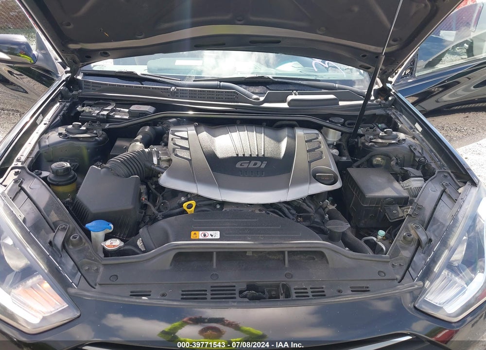 2015 HYUNDAI GENESIS 3.8 ULTIMATE VIN: KMHHU6KJ5FU129543