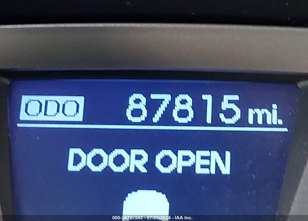 2015 HYUNDAI GENESIS 3.8 ULTIMATE VIN: KMHHU6KJ5FU129543