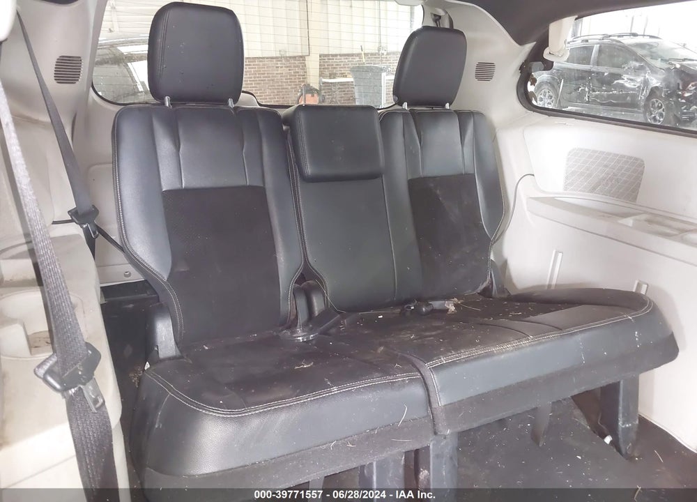 2017 DODGE GRAND CARAVAN SXT VIN: 2C4RDGCG5HR600351