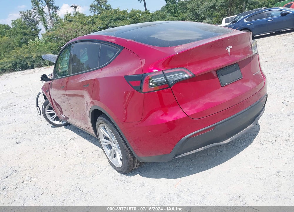 2024 TESLA MODEL Y LONG RANGE DUAL MOTOR ALL-WHEEL DRIVE VIN: 7SAYGDEE9RA284365