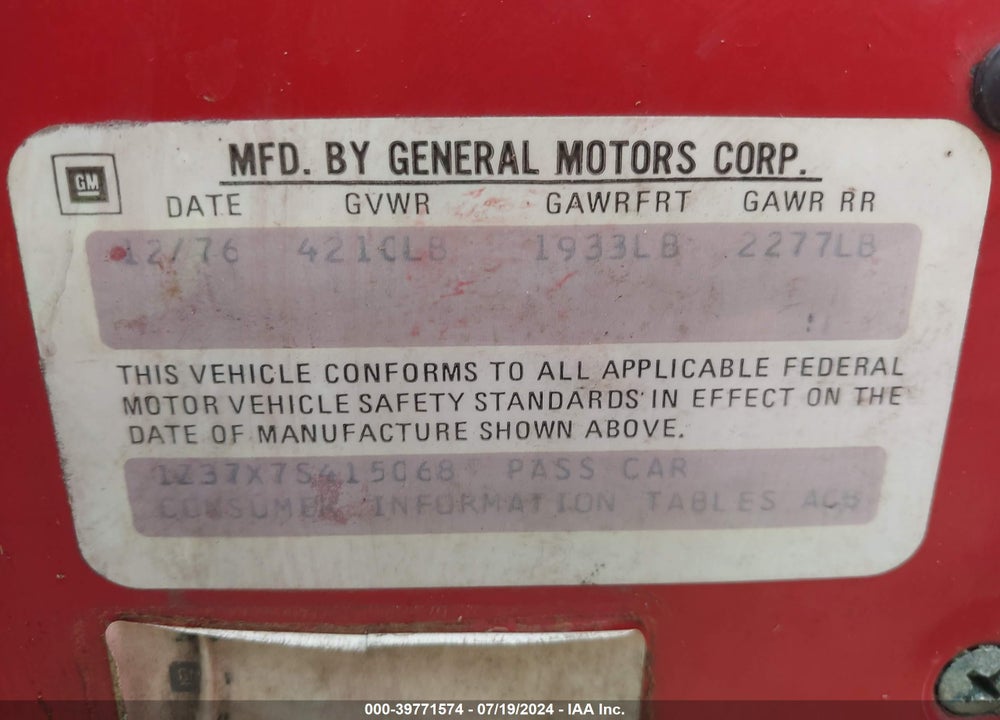 1977 CHEVROLET CORVETTE VIN: 1Z37X7S415068