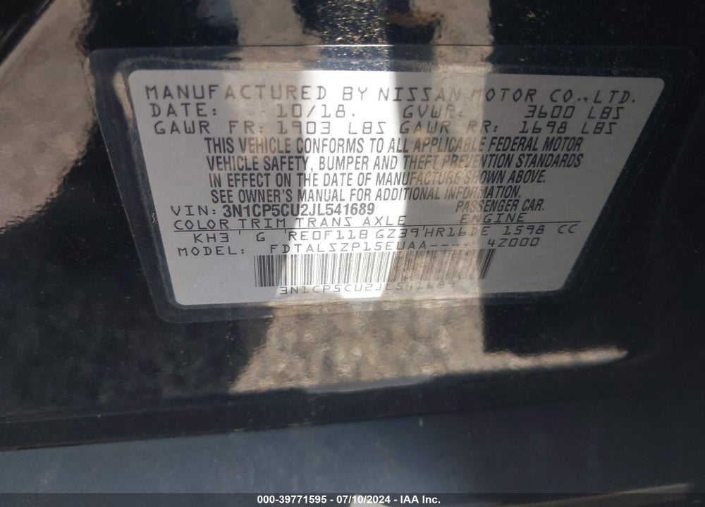 2018 NISSAN KICKS SV VIN: 3N1CP5CU2JL541689