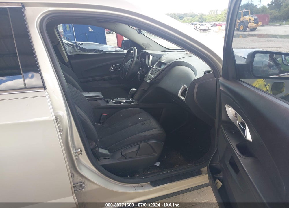 2013 CHEVROLET EQUINOX LS VIN: 1GNFLCEK6DZ132136