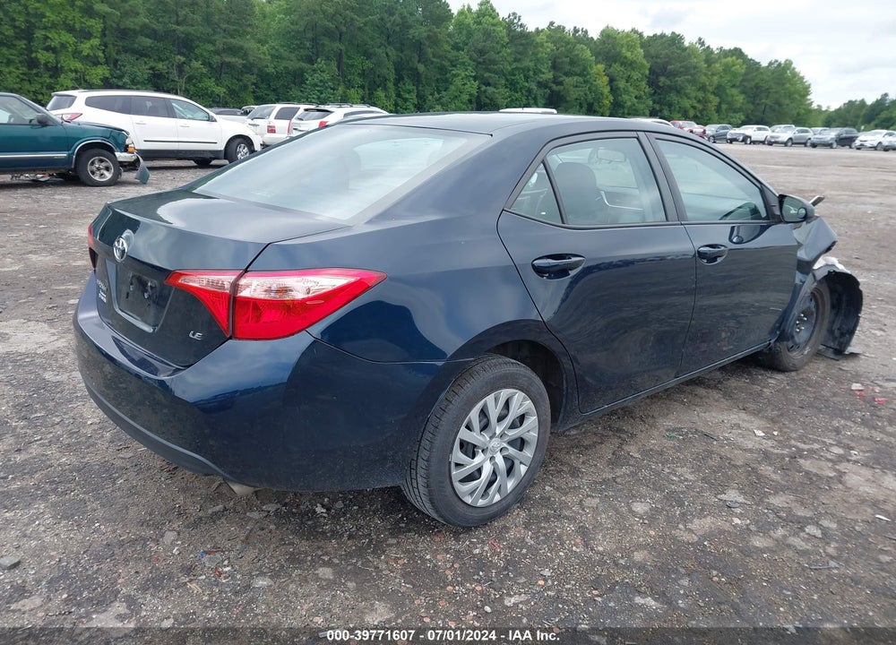 2018 TOYOTA COROLLA LE VIN: 5YFBURHEXJP844278