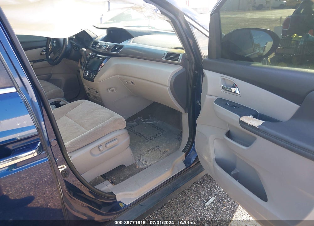 2016 HONDA ODYSSEY SE VIN: 5FNRL5H38GB080380