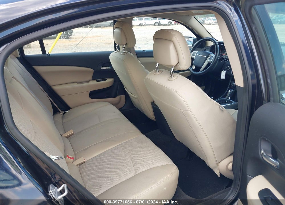 2011 CHRYSLER 200 TOURING VIN: 1C3BC1FG3BN512050