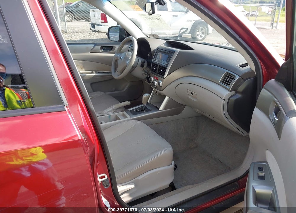 2010 SUBARU FORESTER 2.5X LIMITED VIN: JF2SH6DC7AH900049