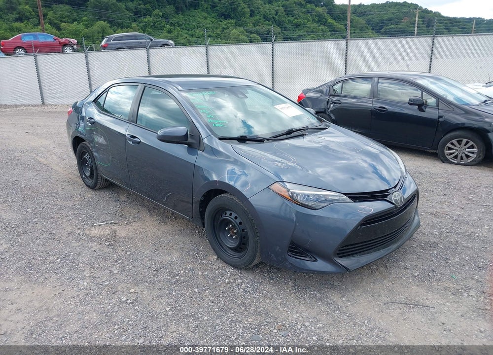 2017 TOYOTA COROLLA LE VIN: 2T1BURHE6HC866871