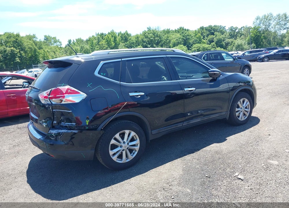 2015 NISSAN ROGUE VIN: 5N1AT2MT3FC920252
