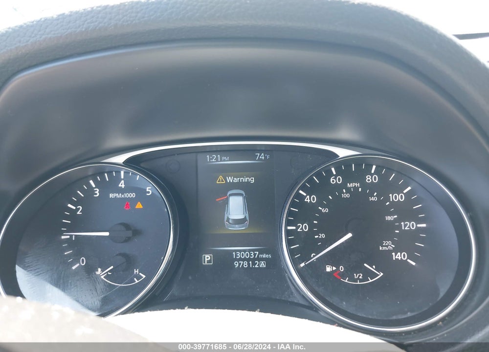 2015 NISSAN ROGUE VIN: 5N1AT2MT3FC920252