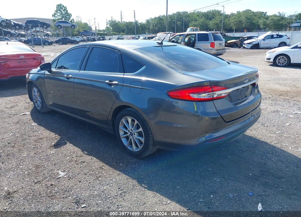 2017 FORD FUSION SE VIN: 3FA6P0H78HR270425
