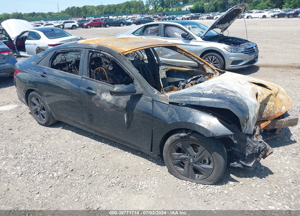2021 HYUNDAI ELANTRA SEL VIN: 5NPLM4AG3MH026931