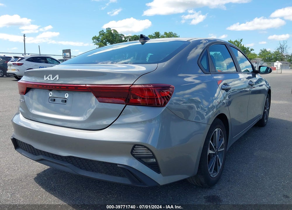 2022 KIA FORTE LXS VIN: 3KPF24ADXNE501232