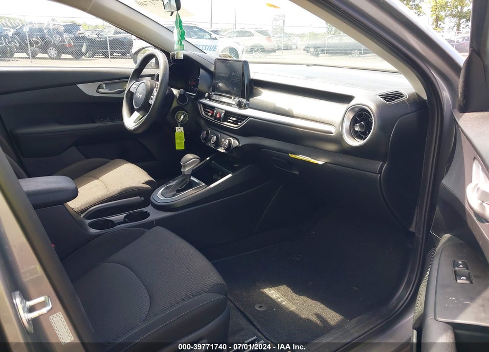 2022 KIA FORTE LXS VIN: 3KPF24ADXNE501232