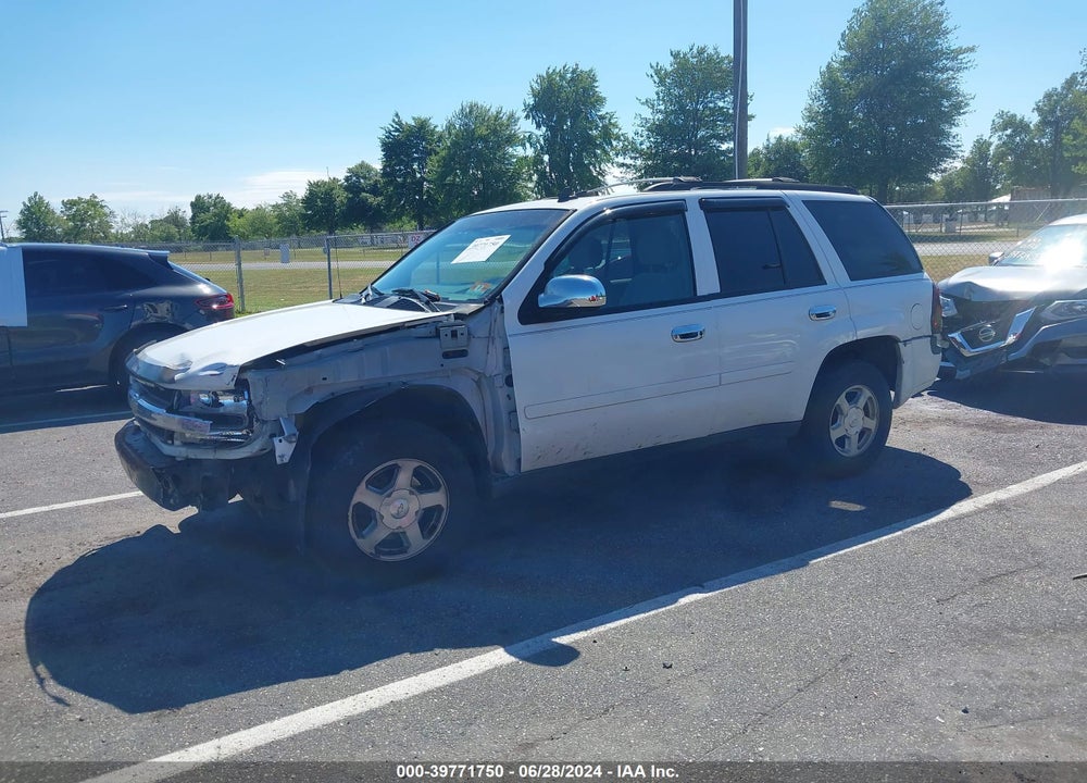2006 CHEVROLET TRAILBLAZER LS VIN: 1GNDS13S862242585