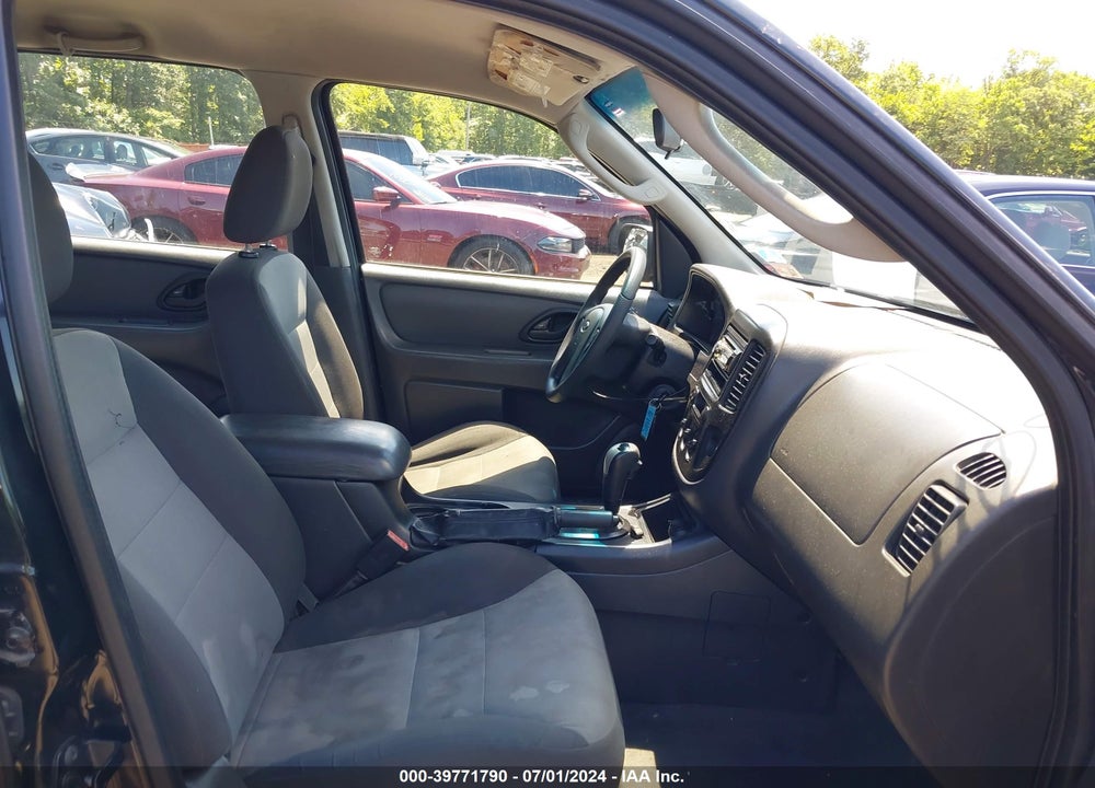 2006 FORD ESCAPE XLS/XLS MANUAL VIN: 1FMYU92Z26KA04390