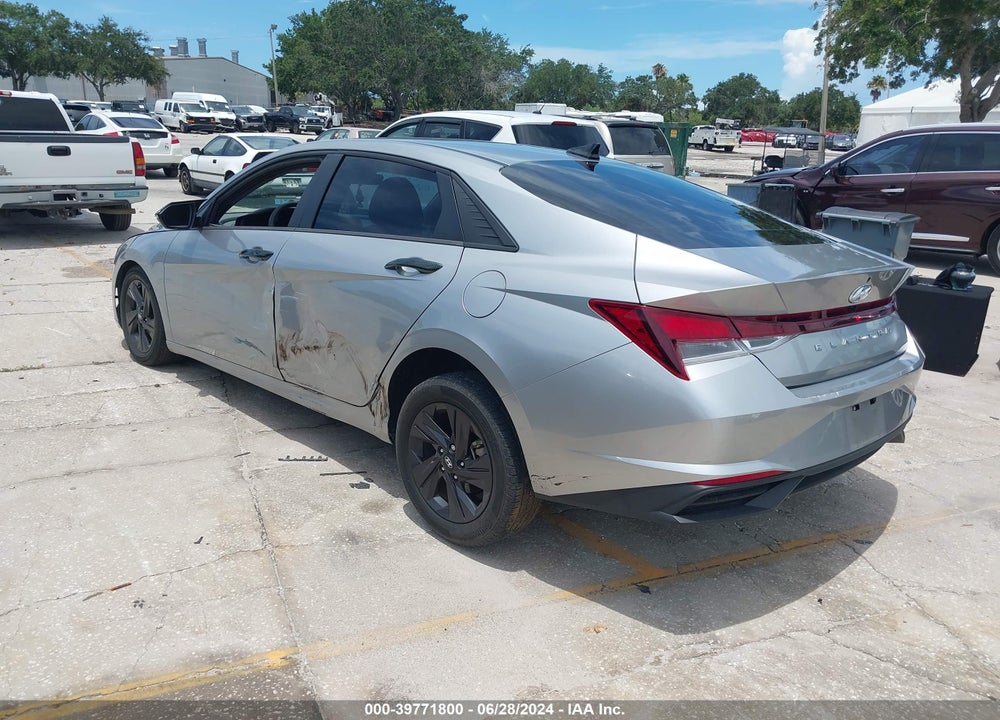 2022 HYUNDAI ELANTRA SEL VIN: 5NPLM4AG5NH084976